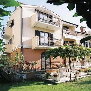 Alice Apartment
